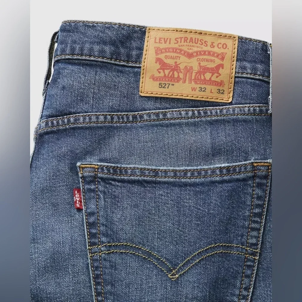 Levi's Men's Straight Jeans in Blue